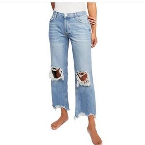 Free People Maggie Jeans Light denim. Size 27.
